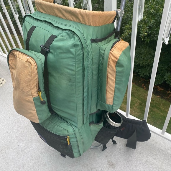 Vintage Jansport Green Aluminum External Frame Backpack Hip Wings - Picture 4 of 13